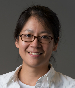 Julie Huang Headshot