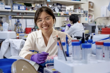 Shiya Lin Named URECA Researcher for the month of June