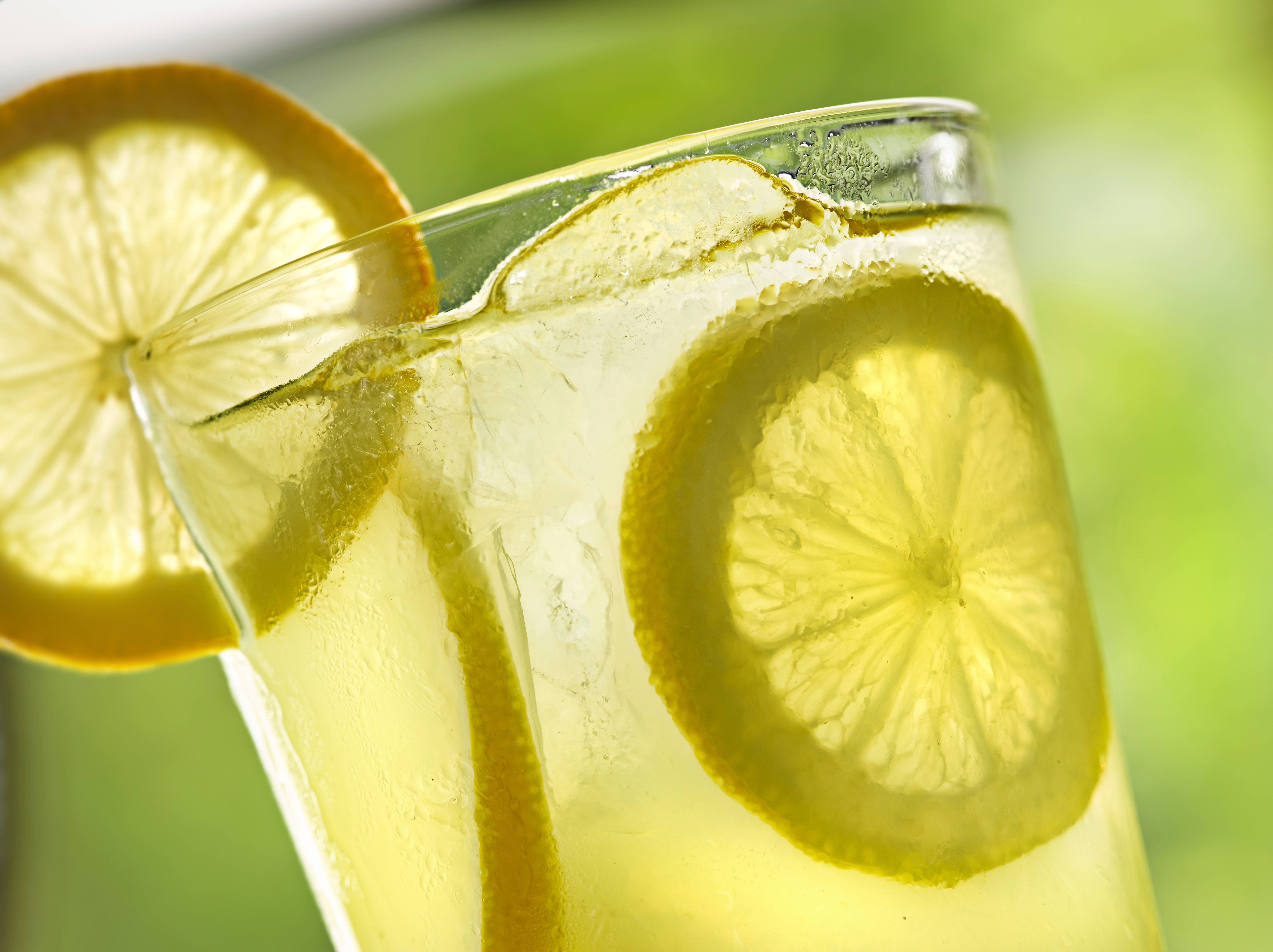 A glass of lemonade