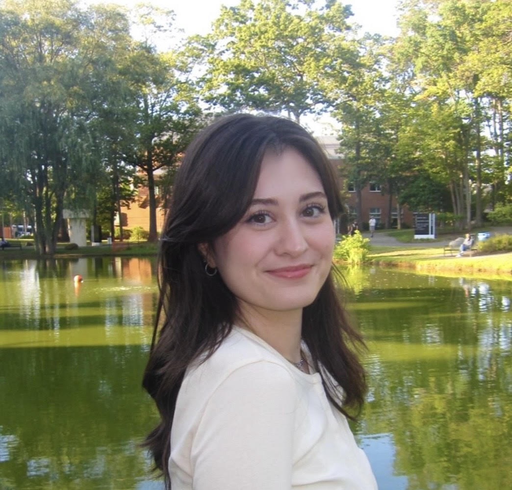 Anakiz Elif Senturk