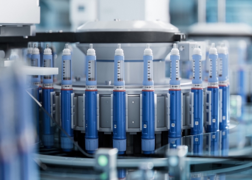 A carousel of metered dosing devices